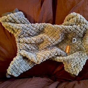 Small pet warm pull over